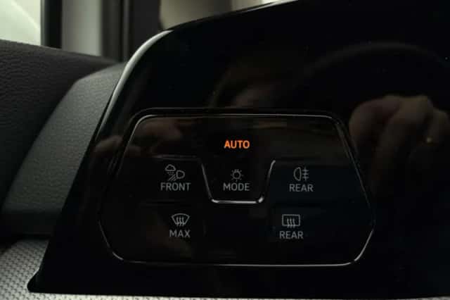 Volkswagen Golf (2025) thumbnail 32