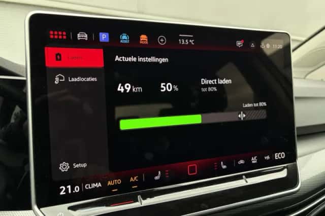 Volkswagen Golf (2025) thumbnail 38