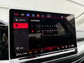 Volkswagen Golf (2025) thumbnail 41