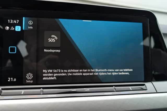 Volkswagen Golf (2022) thumbnail 34