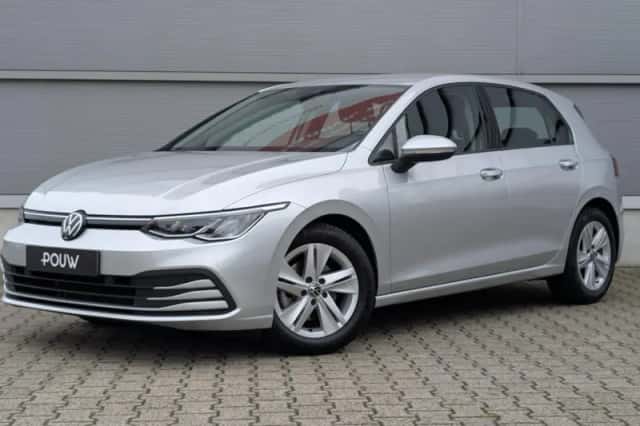 Volkswagen Golf (2022) thumbnail 37