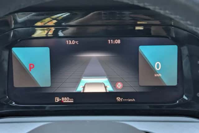 Volkswagen Golf (2023) thumbnail 22