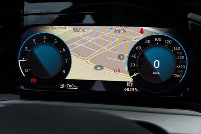 Volkswagen Golf (2023) thumbnail 20