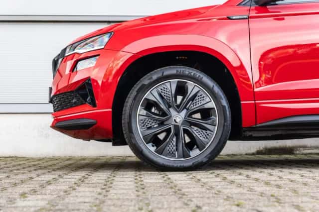 Škoda Karoq (2025) thumbnail 16