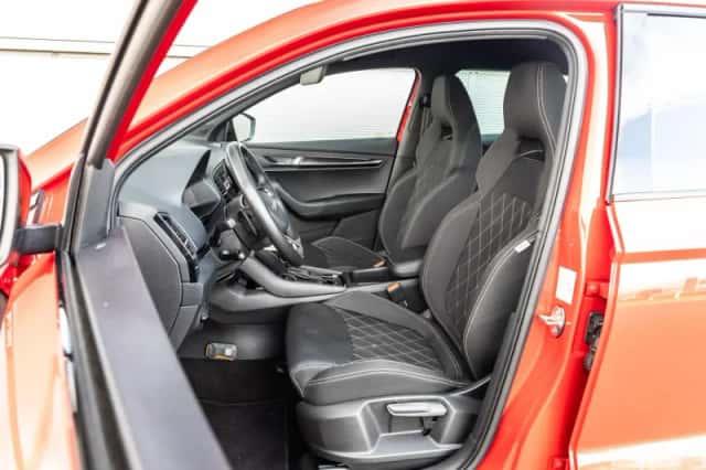 Škoda Karoq (2025) thumbnail 5