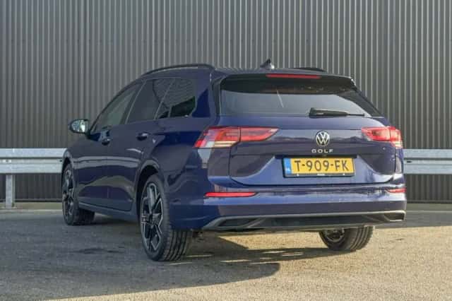 Volkswagen Golf (2023) thumbnail 11