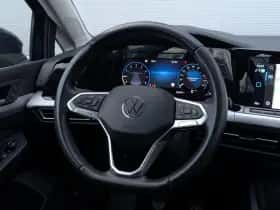Volkswagen Golf (2023) thumbnail 19