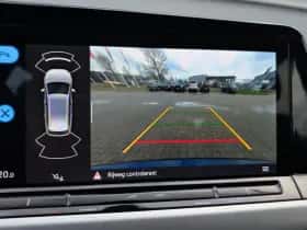 Volkswagen Golf (2023) thumbnail 26