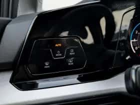 Volkswagen Golf (2023) thumbnail 31