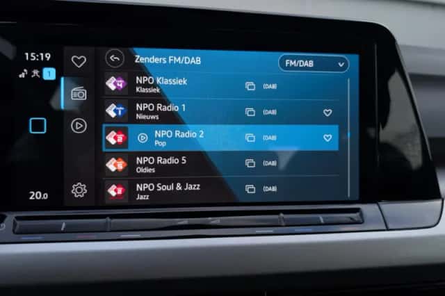 Volkswagen Golf (2023) thumbnail 34