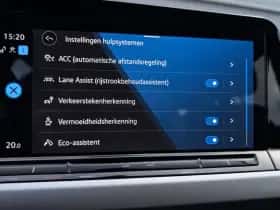 Volkswagen Golf (2023) thumbnail 37