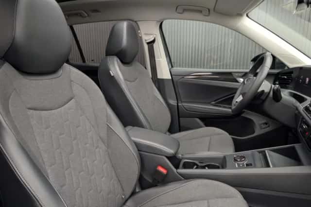 Volkswagen Tiguan (2025) thumbnail 14