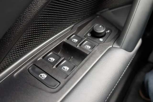 Volkswagen Tiguan (2025) thumbnail 28