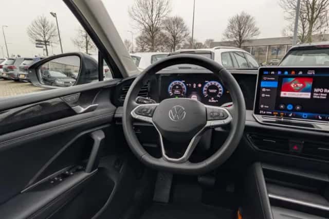 Volkswagen Tiguan (2025) thumbnail 30