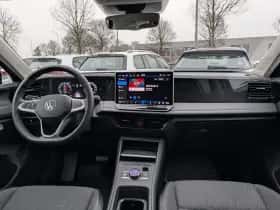 Volkswagen Tiguan (2025) thumbnail 6