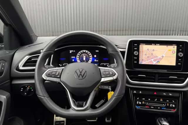 Volkswagen T-Roc (2025) thumbnail 23