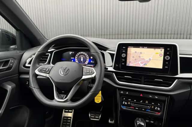Volkswagen T-Roc (2025) thumbnail 6
