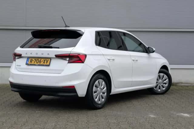 Škoda Fabia (2023) thumbnail 2