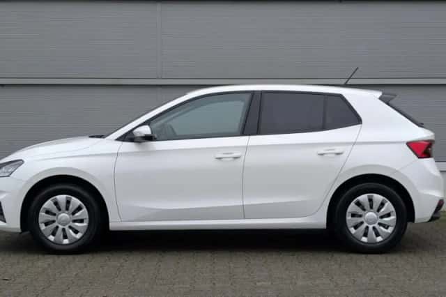 Škoda Fabia (2023) thumbnail 12