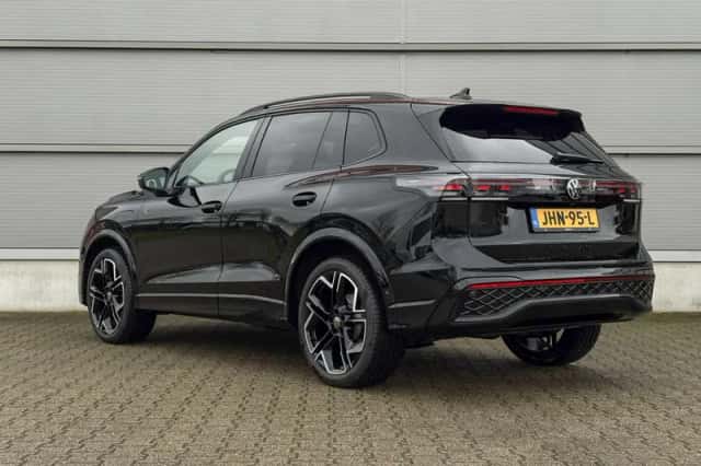 Volkswagen Tiguan (2025) thumbnail 11