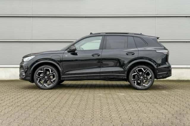 Volkswagen Tiguan (2025) thumbnail 12