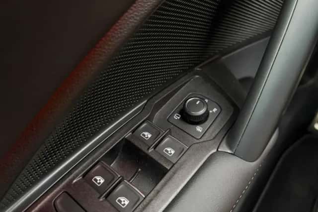 Volkswagen Tiguan (2025) thumbnail 34