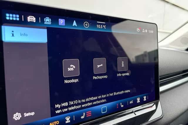Volkswagen T-Roc (2025) thumbnail 32