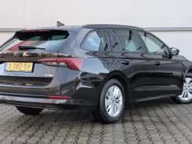 Škoda Octavia (2024) thumbnail 2