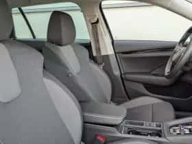 Škoda Octavia (2024) thumbnail 14