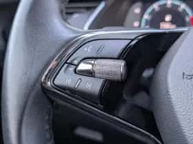Škoda Octavia (2024) thumbnail 23