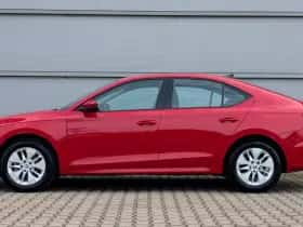 Škoda Octavia (2021) thumbnail 12