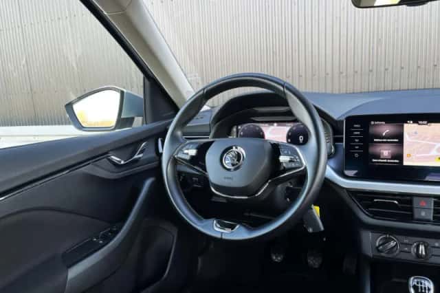 Škoda Kamiq (2023) thumbnail 31