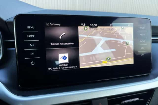 Škoda Kamiq (2023) thumbnail 32
