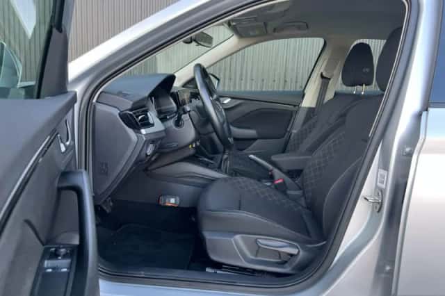 Škoda Kamiq (2023) thumbnail 5