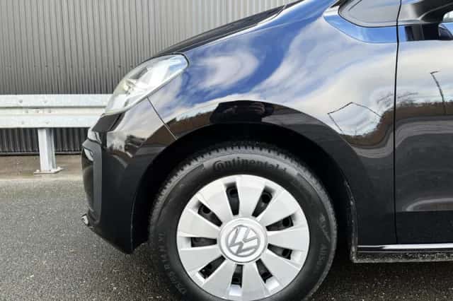 Volkswagen Up! (2018) thumbnail 13