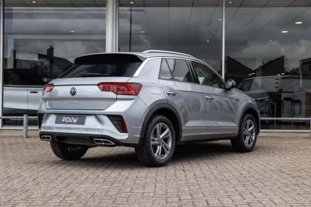 Volkswagen T-Roc (2025) thumbnail 2
