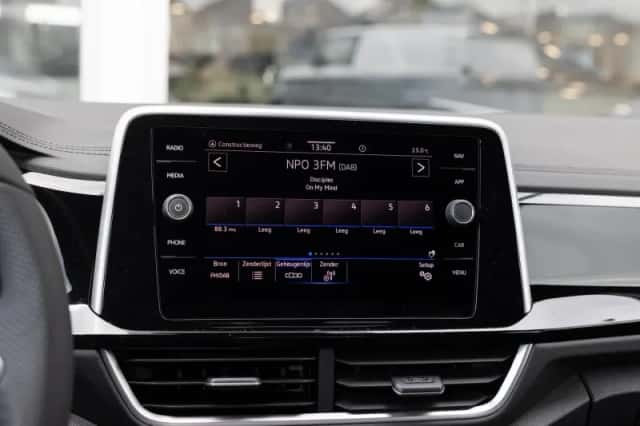 Volkswagen T-Roc (2025) thumbnail 33