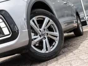 Volkswagen T-Roc (2025) thumbnail 38