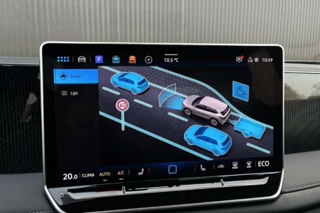 Volkswagen Tiguan (2026) thumbnail 32
