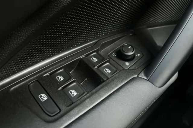 Volkswagen Tiguan (2026) thumbnail 37
