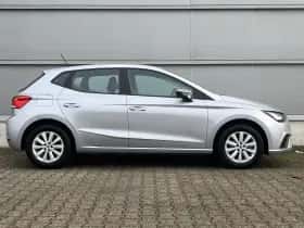 SEAT Ibiza (2023) thumbnail 3
