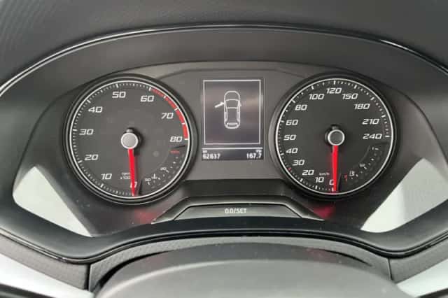 SEAT Ibiza (2023) thumbnail 21
