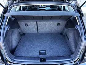 SEAT Arona (2023) thumbnail 17