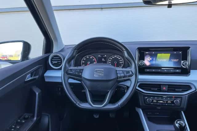 SEAT Arona (2023) thumbnail 20