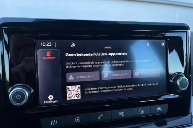 SEAT Arona (2023) thumbnail 24