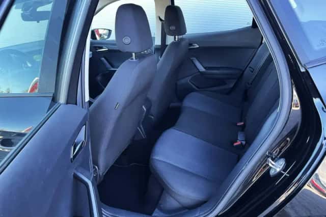 SEAT Arona (2023) thumbnail 32