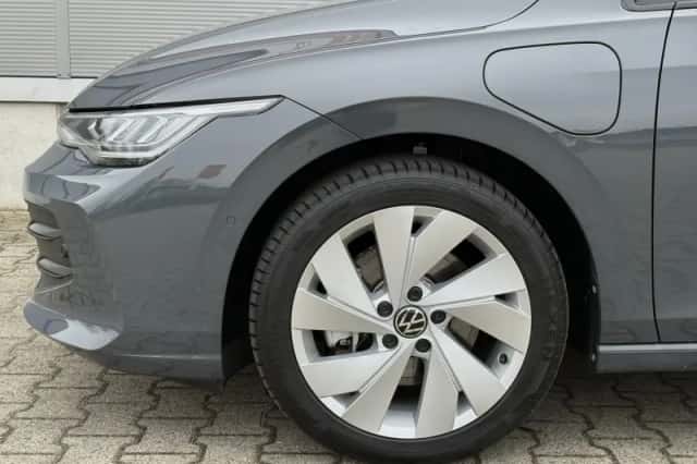 Volkswagen Golf (2025) thumbnail 13