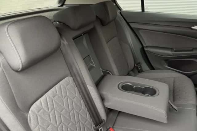 Volkswagen Golf (2025) thumbnail 15