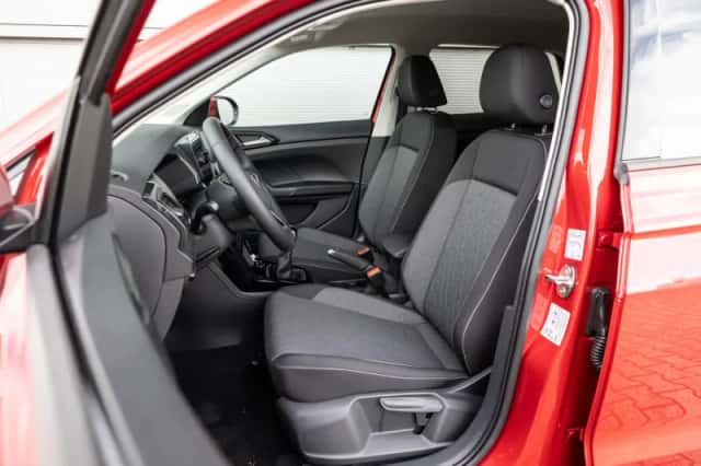 Volkswagen T-Cross (2026) thumbnail 4