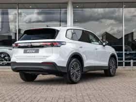 Volkswagen Tiguan (2026) thumbnail 2